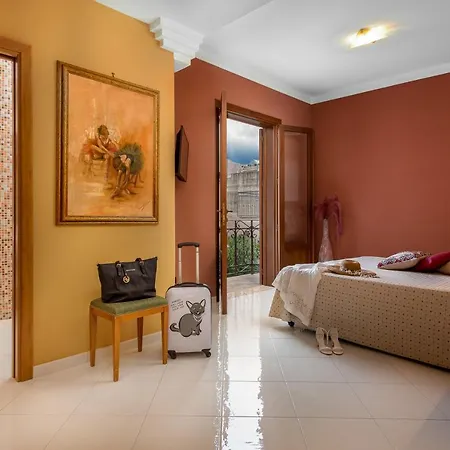 Sicilya Hotell 3*