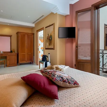 Sicilya Hotell 3*
